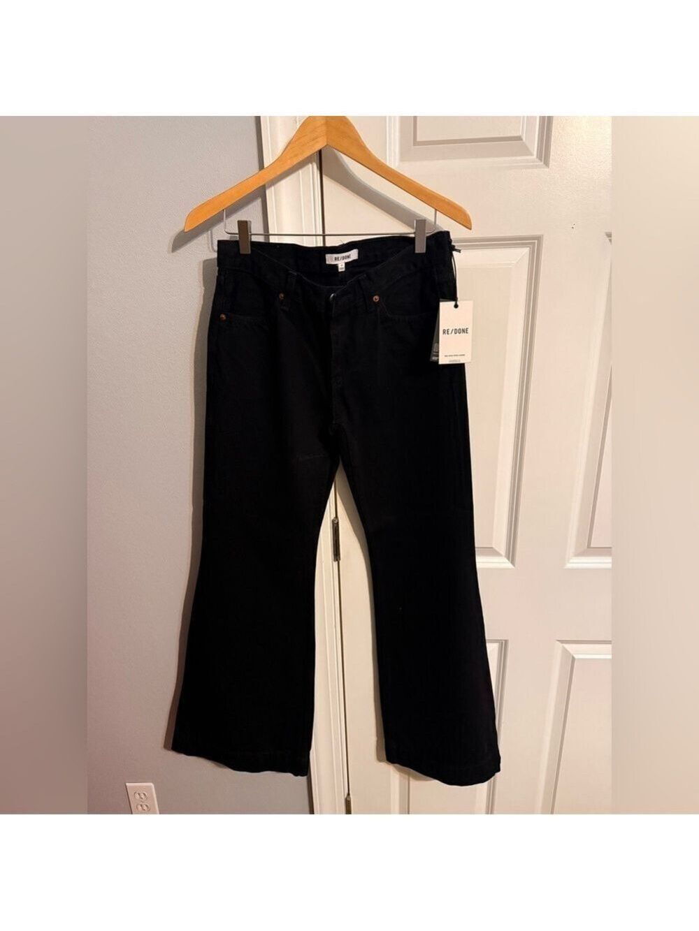 Women's RE/DONE Black 70s Low Rise Bell Bottom Flare Jeans Size 27 $285 Retail - Picture 14 of 14